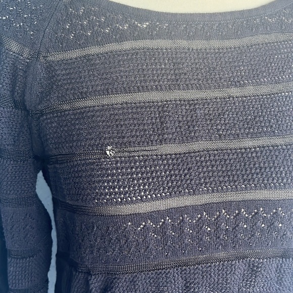 TOMMY BAHAMA Knitted Top Medium - Picture 2 of 3